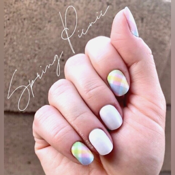 *Retired* Color Street Spring Picnic - Picture 2 of 3